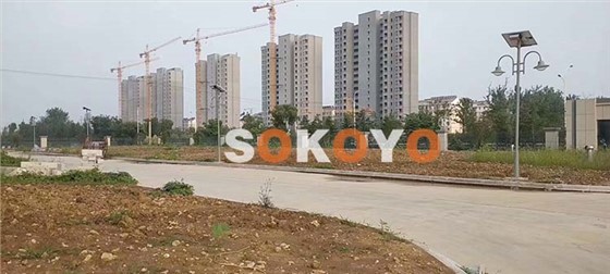 江苏淮安某小区太阳能庭院灯亮灯