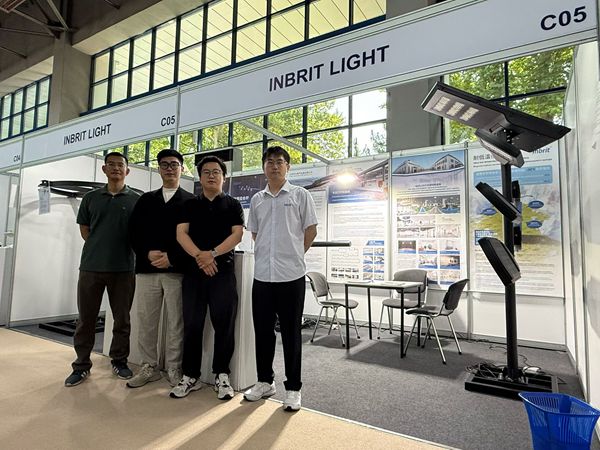 江苏开元电气设备有限公司丁总带队赴乌兹别克斯坦照明展携INBRIT品牌深耕中亚市场